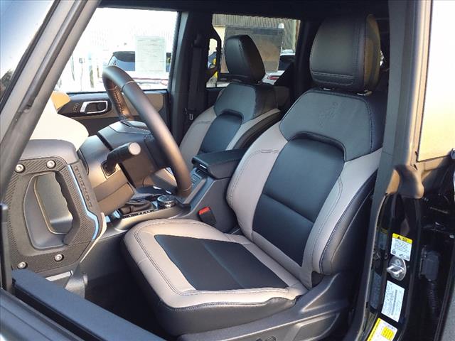 2024 Ford Bronco Wildtrak - Photo 8