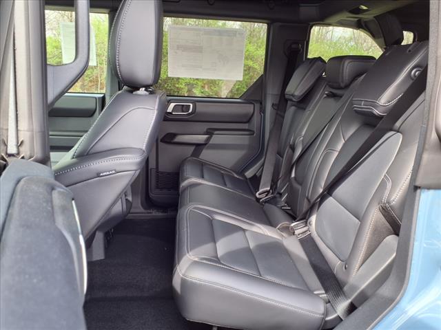2025 Ford Bronco Outer Banks - Photo 8