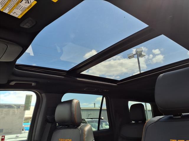 2025 Ford Expedition Tremor - Photo 8