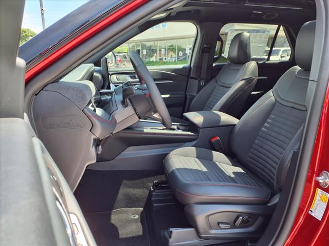 2025 Ford Explorer ST-Line - Photo 8