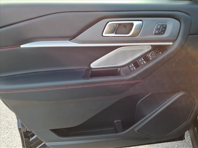 2025 Ford Explorer ST - Photo 8