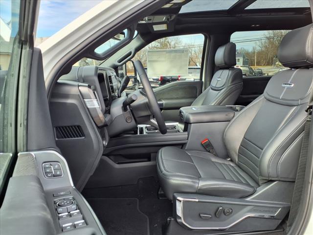 2025 Ford F-250 Super Duty Platinum - Photo 8