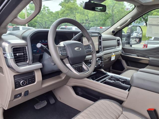 2025 Ford F-250 Super Duty Platinum - Photo 8