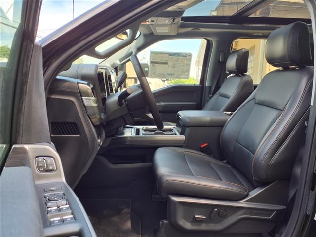 2025 Ford F-250 Super Duty Lariat - Photo 8