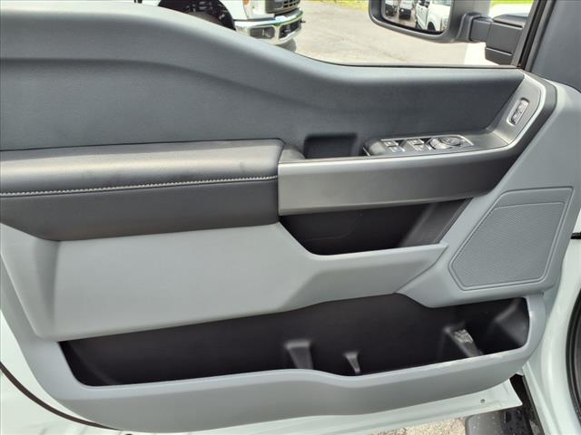 2025 Ford F-350 Super Duty XLT - Photo 8