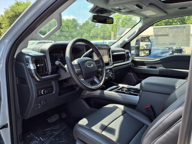 2025 Ford F-350 Super Duty XLT - Photo 8