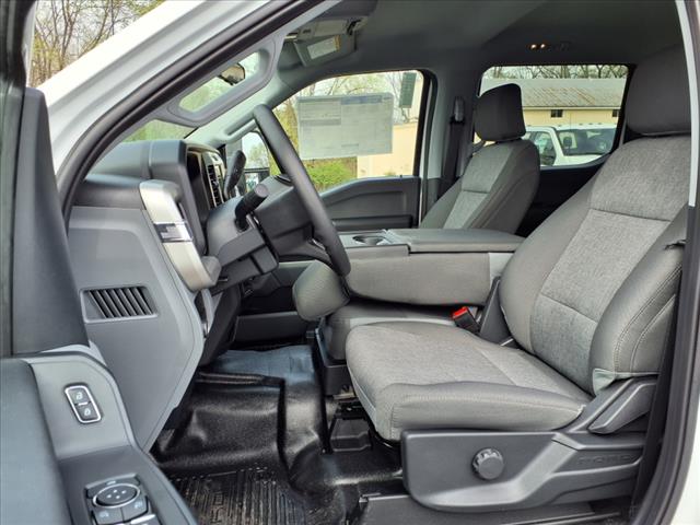 2025 Ford F-350 Super Duty XL - Photo 8