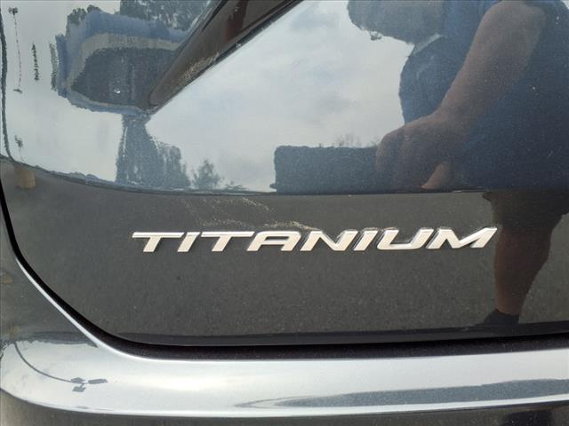 2022 Ford Edge Titanium - Photo 8