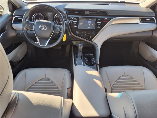 2018 Toyota Camry SE - Photo 8