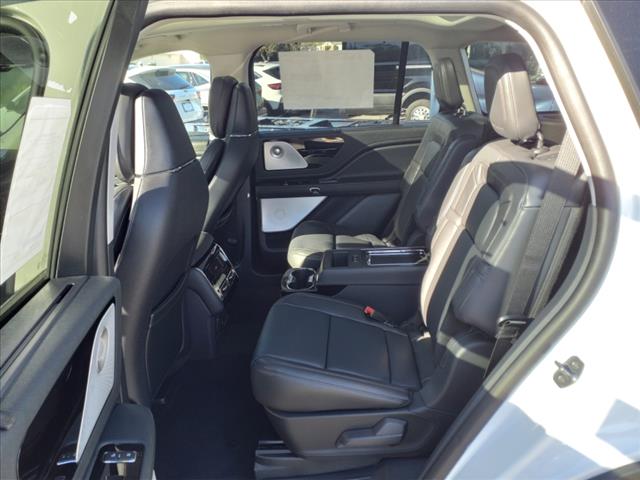 2025 Lincoln Aviator Reserve - Photo 8