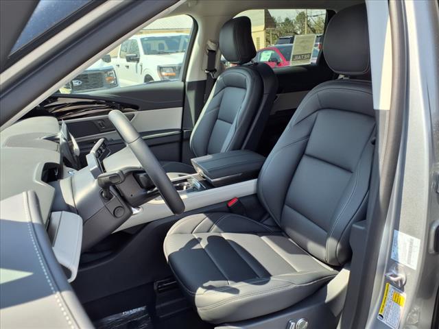 2025 Lincoln Nautilus Hybrid Premiere - Photo 8