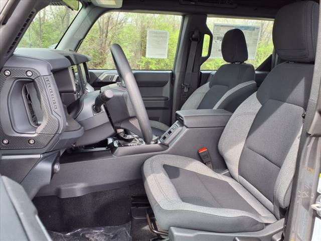 2025 Ford Bronco Base - Photo 9