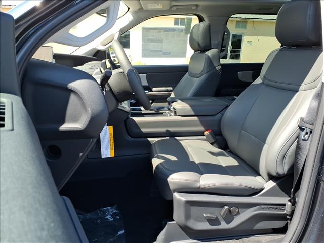 2025 Ford Expedition Active - Photo 9