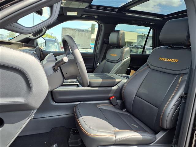 2025 Ford Expedition Tremor - Photo 9