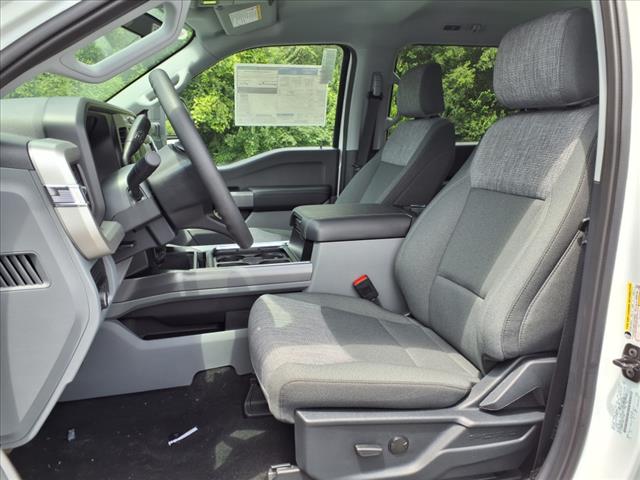 2025 Ford F-350 Super Duty XLT - Photo 9