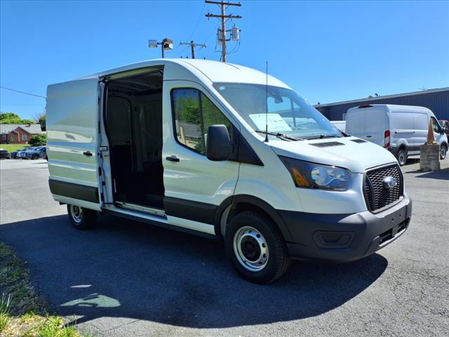 2025 Ford Transit 250 - Photo 9
