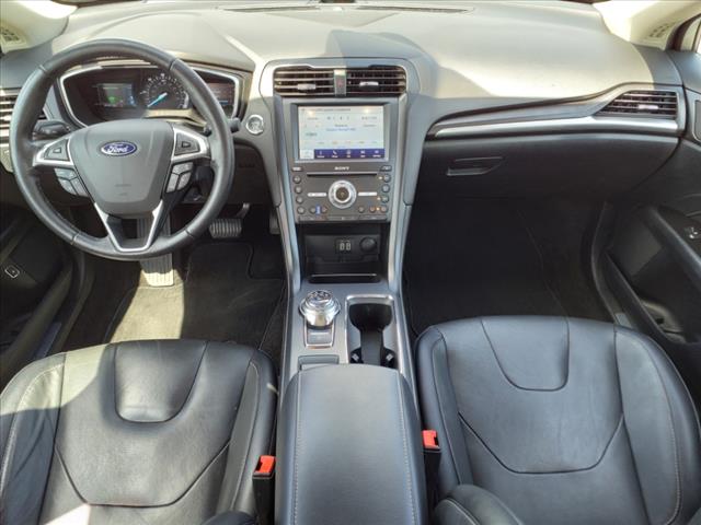 2020 Ford Fusion Energi Titanium - Photo 9