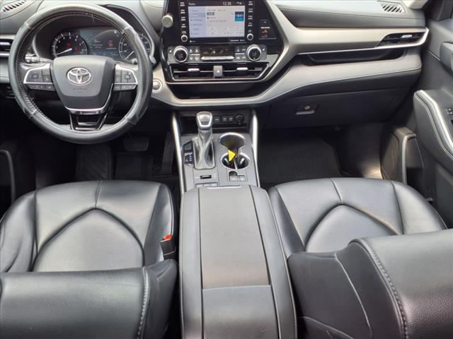 2021 Toyota Highlander XLE - Photo 9
