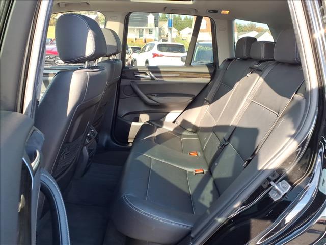 2017 BMW X3 xDrive28i - Photo 9