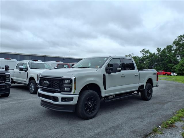 2025 Ford F-250 Super Duty Lariat