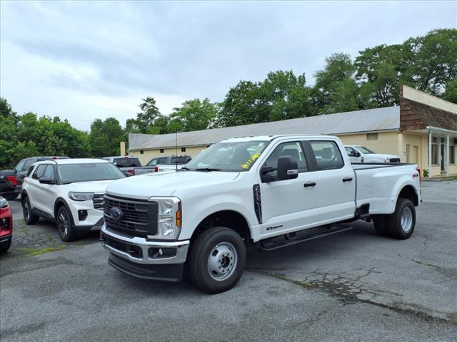 2025 Ford F-350 Super Duty XL
