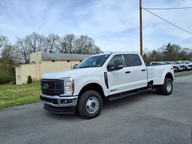 2025 Ford F-350 Super Duty XL