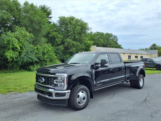 2025 Ford F-350 Super Duty Lariat