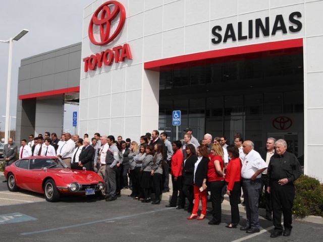 Salinas Toyota - Car and Truck Dealer in Salinas, California - 268
