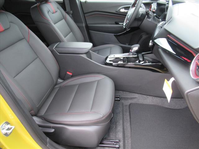 2025 Chevrolet Trax RS