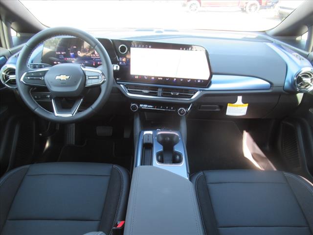 2025 Chevrolet Equinox EV LT2