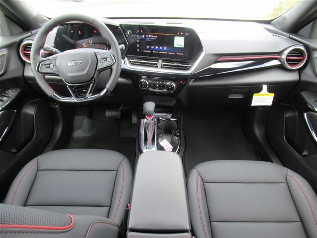2025 Chevrolet Trax RS
