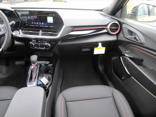 2025 Chevrolet Trax RS