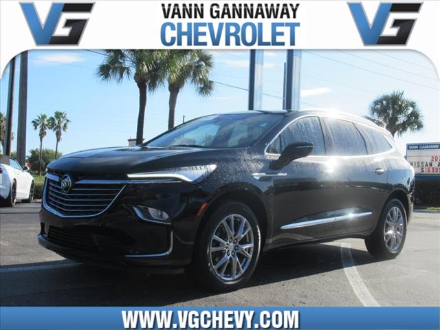 2022 Buick Enclave Essence