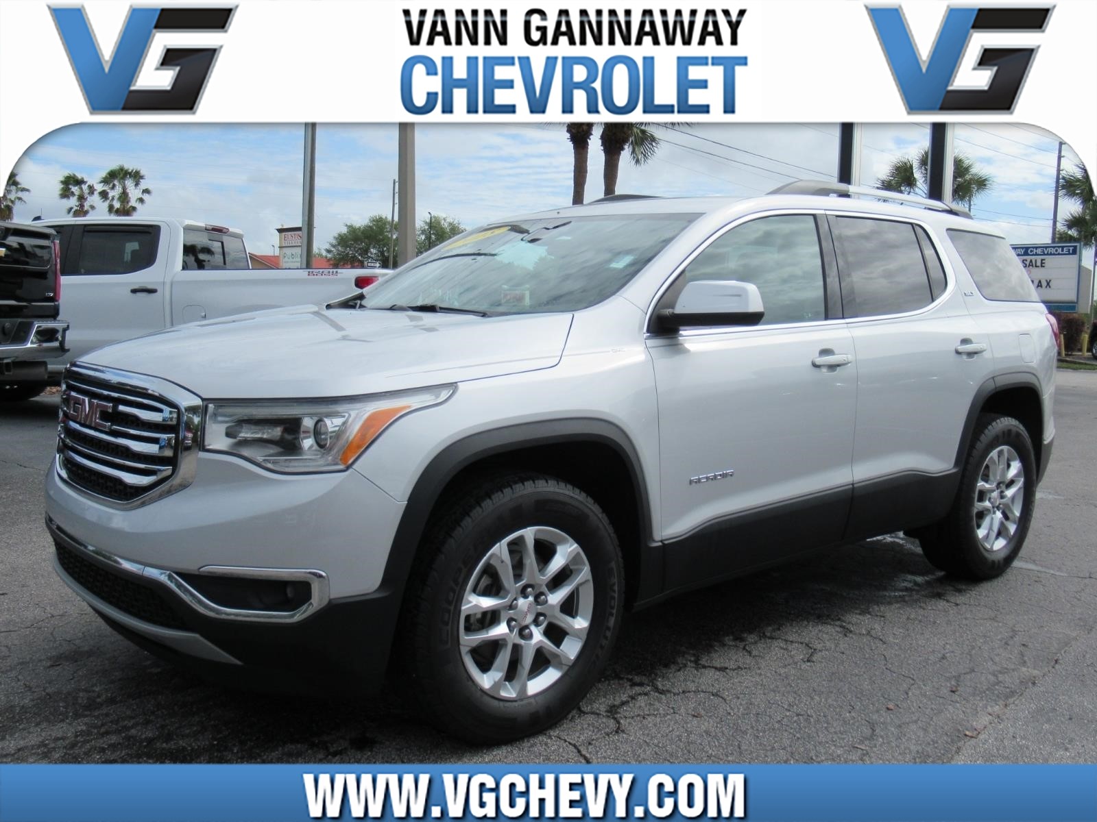 Quicksilver Metallic 2018 GMC Acadia SLT-1 FWD SUV / Crossover Front-Wheel Drive 6-Speed Automatic
