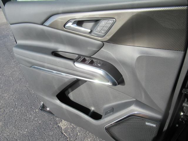 2025 Chevrolet Traverse High Country