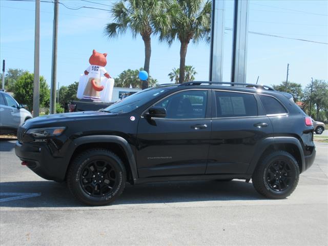 2022 Jeep Cherokee Trailhawk
