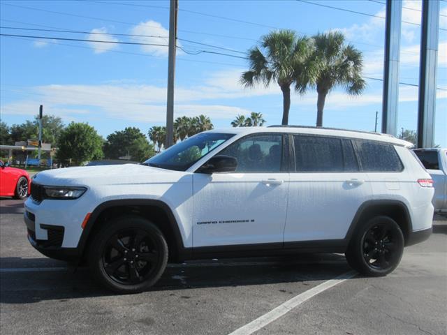 2023 Jeep Grand Cherokee L Altitude
