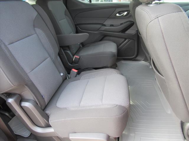 2024 Chevrolet Traverse Limited LT Cloth
