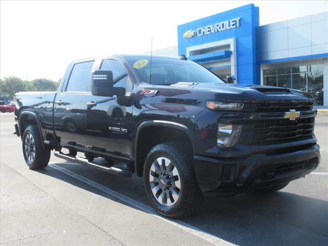 2024 Chevrolet Silverado 2500HD Custom
