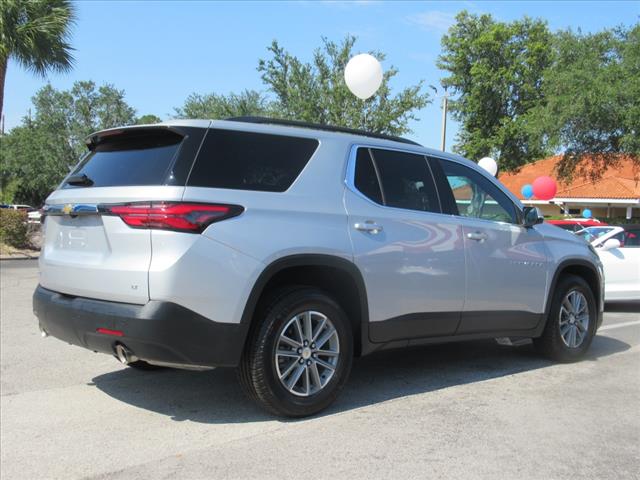2022 Chevrolet Traverse LT Cloth