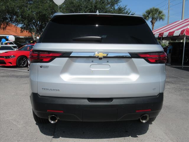 2022 Chevrolet Traverse LT Cloth