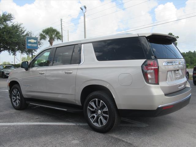 2022 Chevrolet Suburban LT