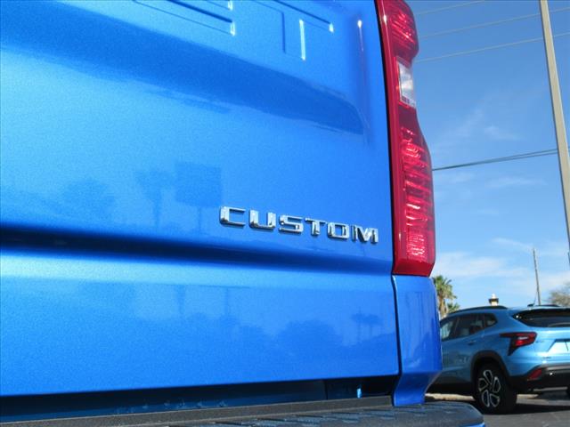 2025 Chevrolet Silverado 1500 Custom