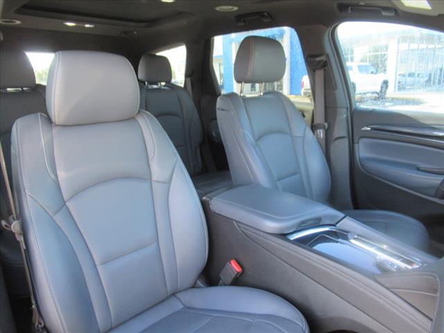 2022 Buick Enclave Essence