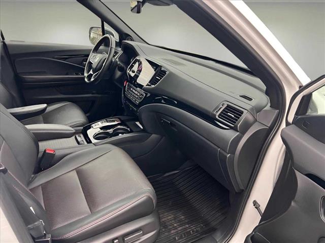 2022 Honda Pilot Black Edition
