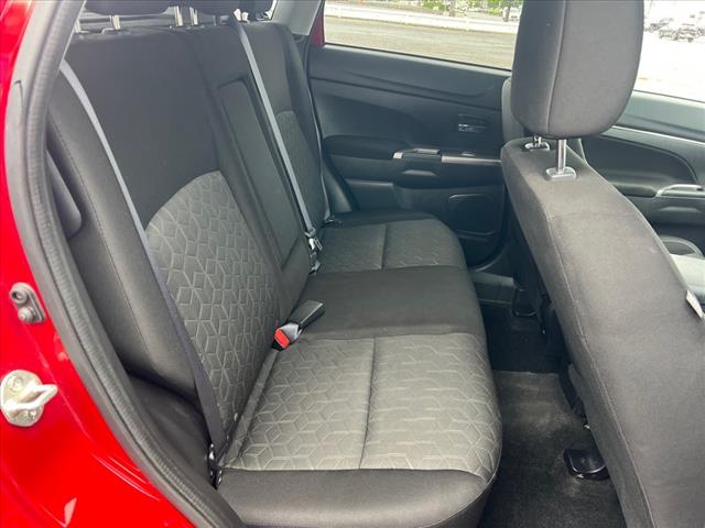 2020 Mitsubishi Outlander Sport SE