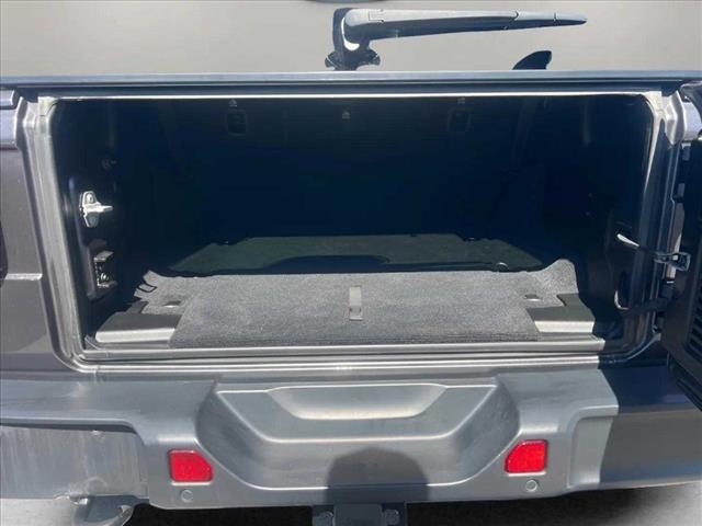 2019 Jeep Wrangler Unlimited Sahara Altitude