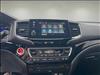 2022 Honda Pilot Touring w/Rear Captain's Chairs