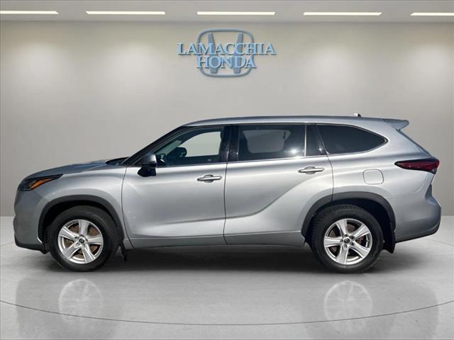2020 Toyota Highlander LE