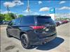 2023 Chevrolet Traverse Premier - thumbnail 3